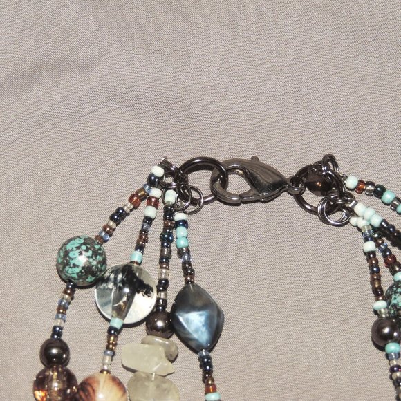 Cookie Lee 4-strand statement necklace - Picture 6 of 7